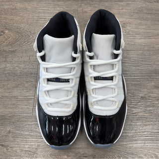 Jordan 11 Concord Preowned Size 9