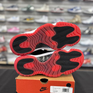 Jordan 11 Low Bred