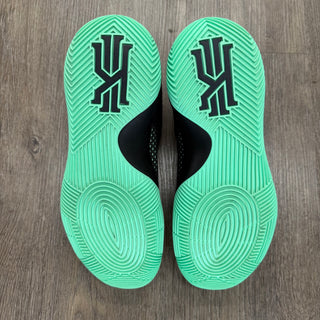 Nike Kyrie 2 'Green Glow'