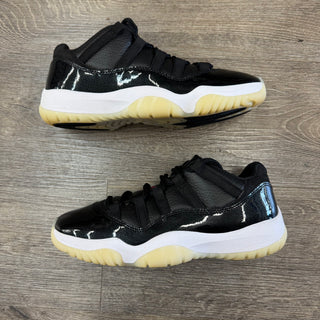Jordan 11 Low 72-10