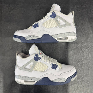 Jordan 4 'Midnight Navy'