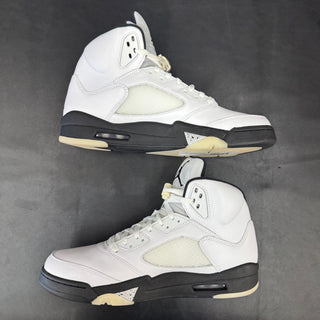 Jordan 5 'Reverse Metallic'