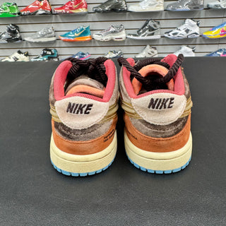 Social Status Chocolate Milk Dunks
