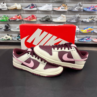 Nike Dunk Low Valentines