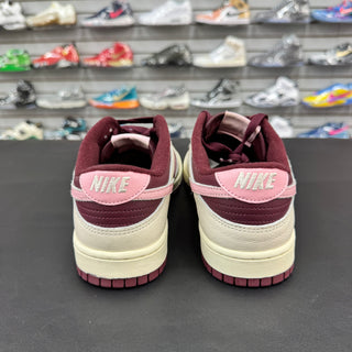 Nike Dunk Low Valentines