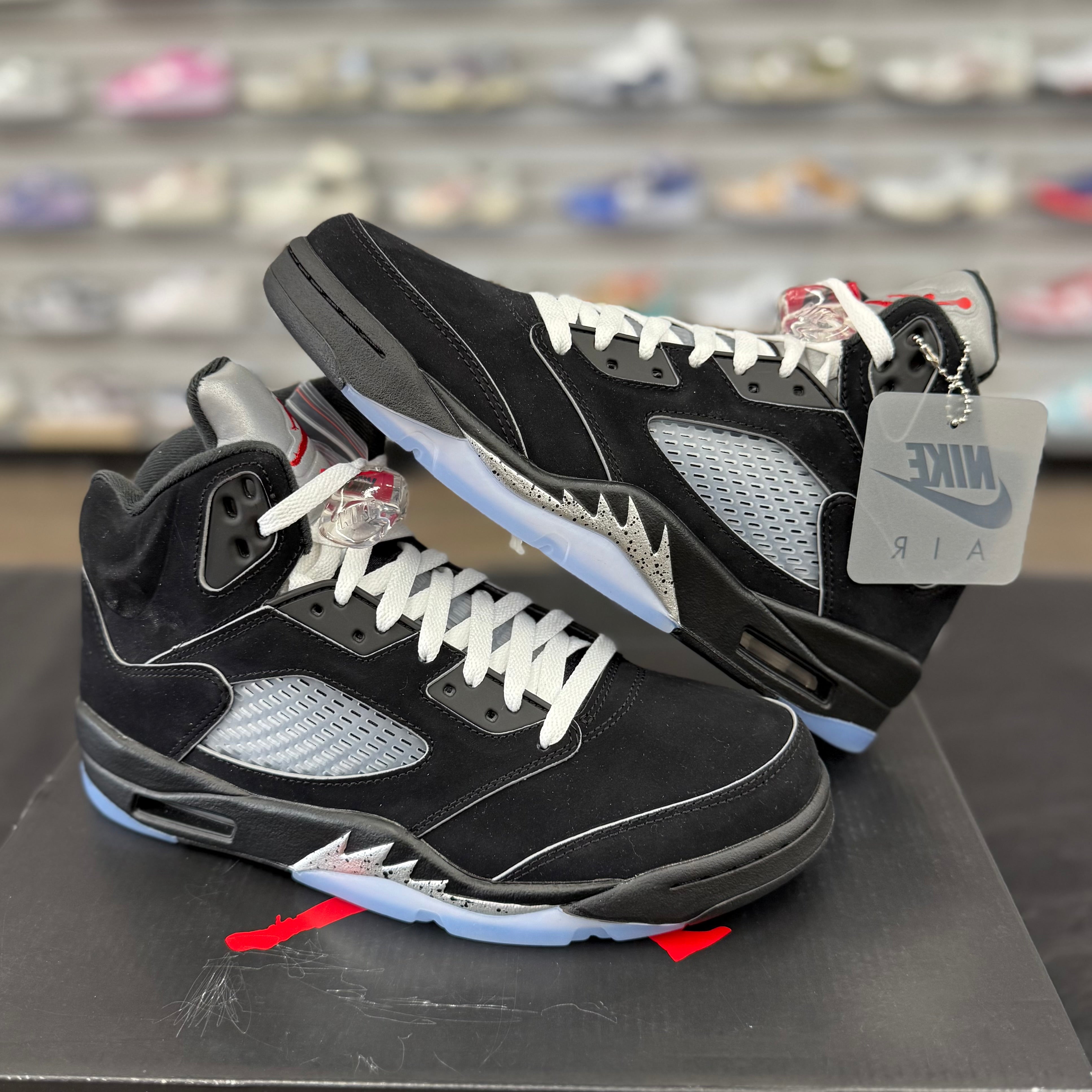 早い者勝ちAirJordan5 BlackllicReimagined GS) Air Jordan 5 Retro OG 'Black Metallic Reimagined' HF3976-001