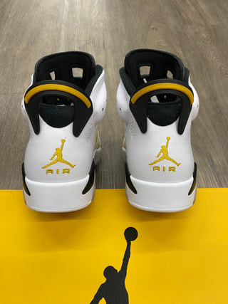 Jordan 6 Ochre Preowned Size 7.5