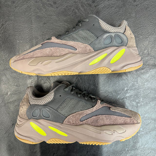 Yeezy 700 V1 'Mauve'