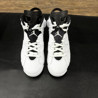 Jordan 6 Reverse Oreo Size 9 Preowned