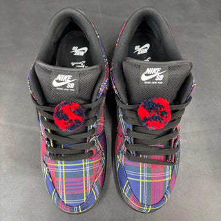Nike SB Dunk 'Nardwuar'