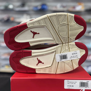 Jordan 4 'Valentines'
