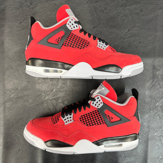 Jordan 4 'Toro Bravo'