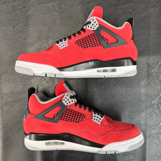 Jordan 4 'Toro Bravo'