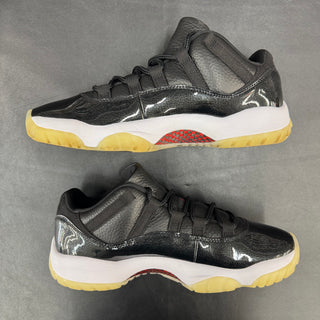 Jordan 11 Low '72-10'