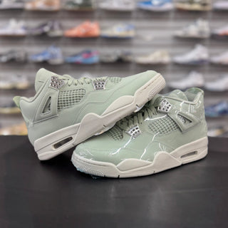 Jordan 4 'Seafoam'
