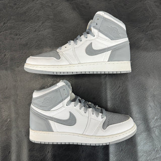 Jordan 1 'Stealth'