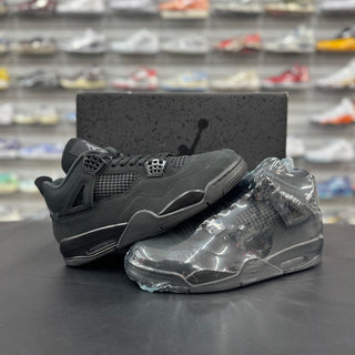 Jordan 4 'Black Cat'