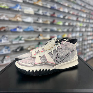 Kyrie 7 'Pale Ivory'