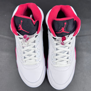 Jordan 5 "Fire Red Black Tongue" (2025)