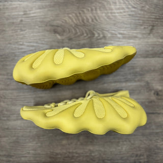 Yeezy 450 Sulfur Sz 6.5