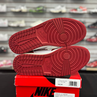 Jordan 1 'Varsity Red'