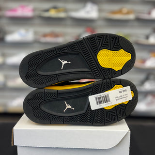 Jordan 4 'Thunder'