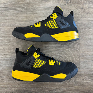 Jordan 4 'Thunder'
