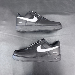 AF1 Supreme Black/White USED