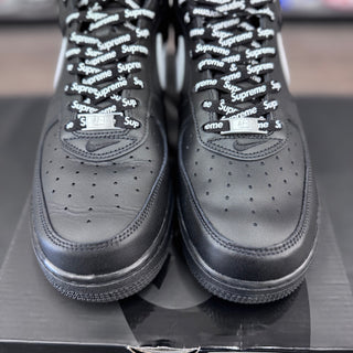 AF1 Supreme Black/White USED