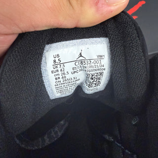 USED Air Jordan 3 'Black Cat' Size 8.5