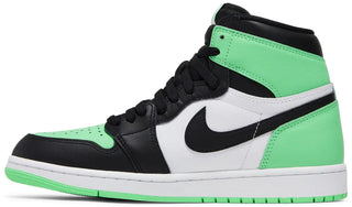 Air Jordan 1 Retro High OG "Green Glow" NEW