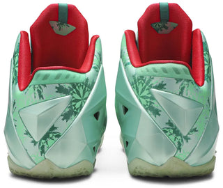 LeBron 11 "Christmas" NEW